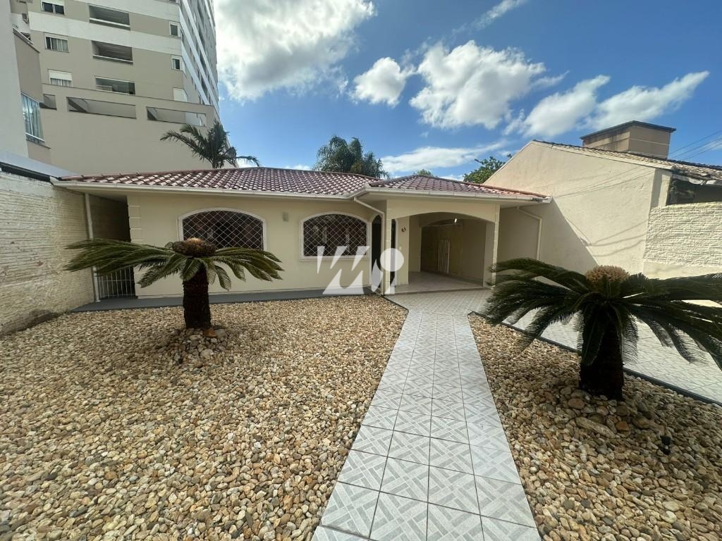 Casa em Centro, Palhoça. 3 quartos, 157m². Imagem 2 de 15